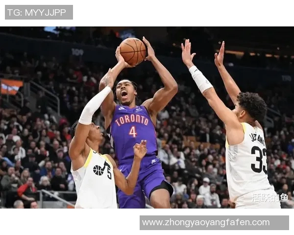 勇士与猛龙常规赛激战回顾球员表现与战术分析全解析 勇士与猛龙常规赛激战回顾球员表现与战术分析全解析