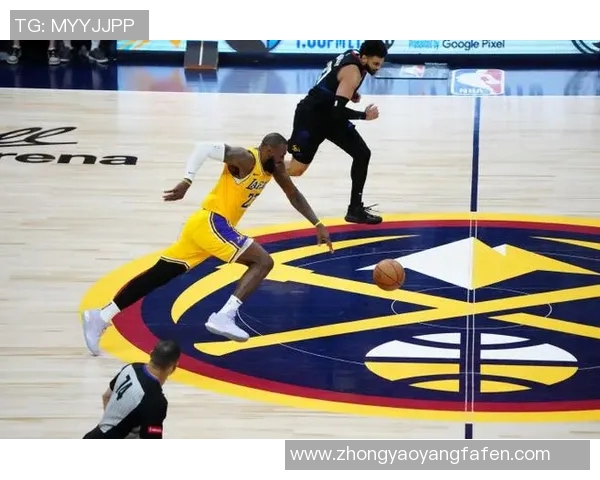 湖人对决掘金精彩瞬间回顾与赛季亮点分析