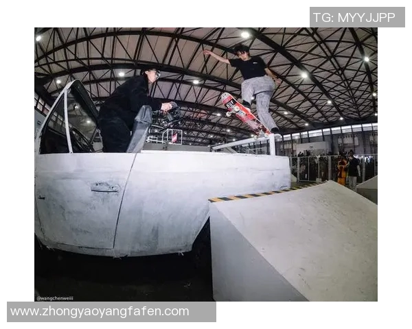 重庆滑板队的个人能力提升与团队合作的完美结合探讨 重庆滑板队的个人能力提升与团队合作的完美结合探讨