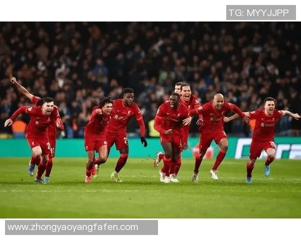 利物浦与曼城激战正酣文字直播全程回顾与精彩瞬间分析